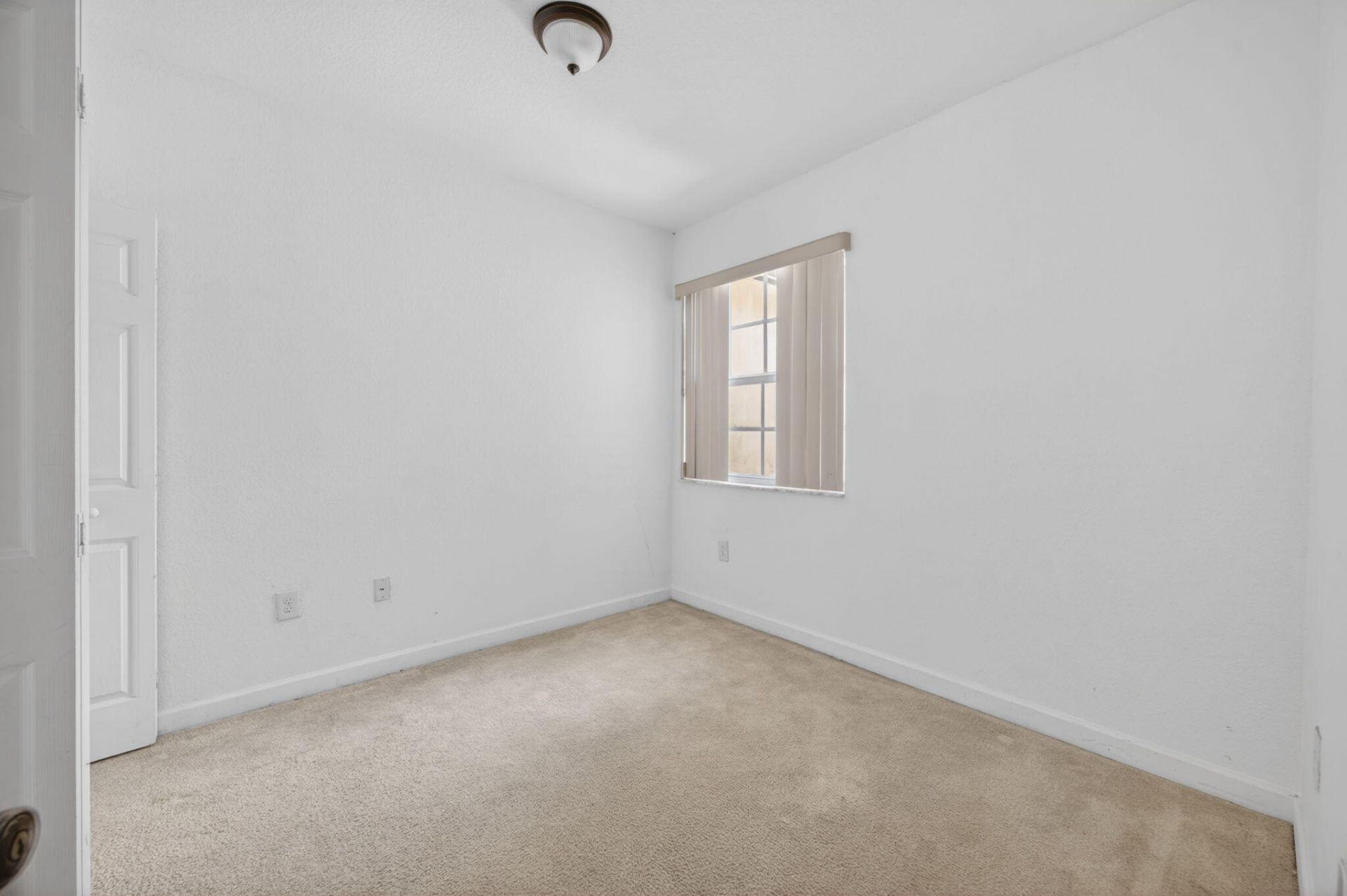 1575 NE 33rd Avenue, Unit 105, Homestead, FL 33033 Photo