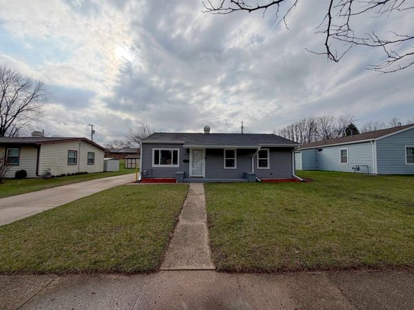 1860 Sun Valley Drive, Beloit, WI 53511