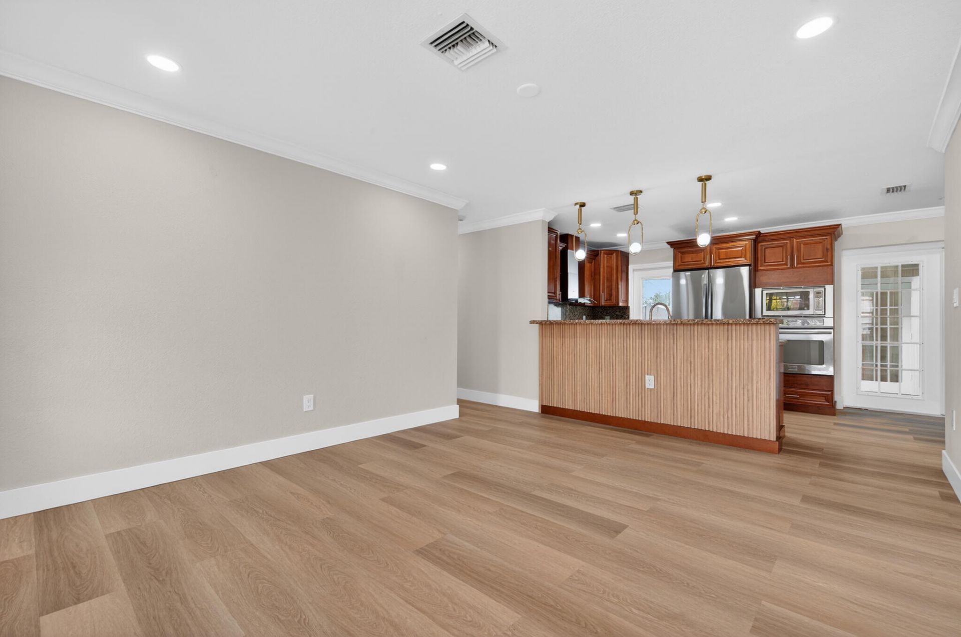 933 SE 2nd Street, Belle Glade, FL 33430 Photo