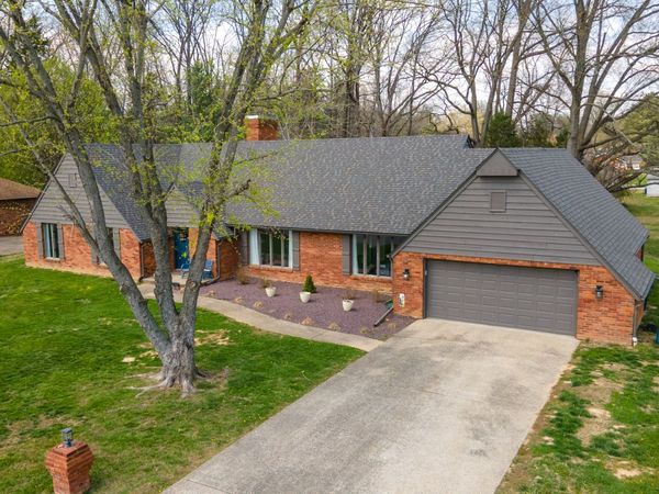 1816 Wolff Drive, Marion, IL 62959