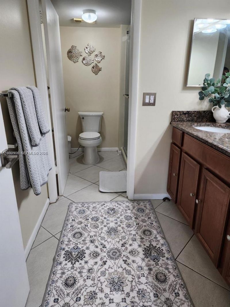 21951 Soundview Ter , Unit 203, Boca Raton, FL 33433 Photo