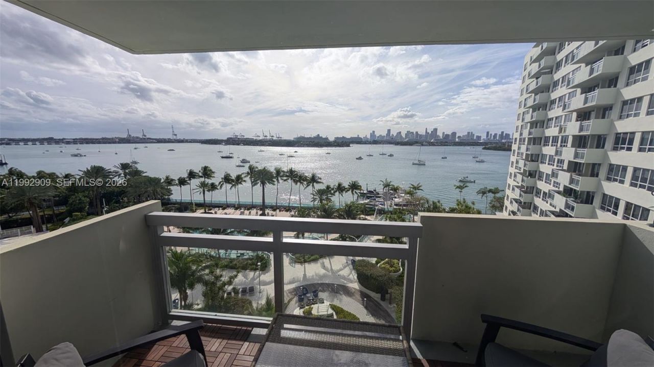 1500 Bay Rd, Unit 822S, Miami Beach, FL 33139 Photo