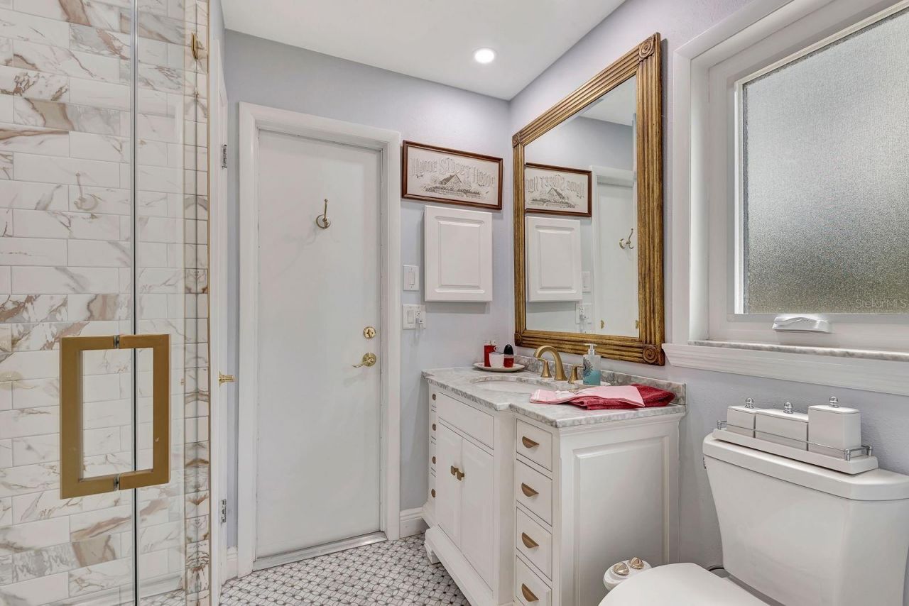 4395 Sarasota Avenue , Sarasota, FL 34234 Photo