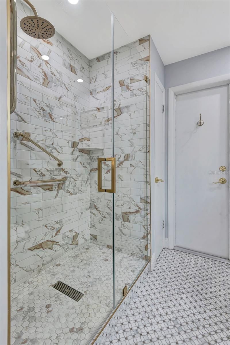 4395 Sarasota Avenue , Sarasota, FL 34234 Photo