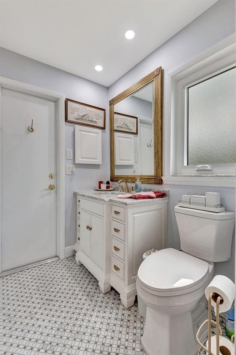 4395 Sarasota Avenue , Sarasota, FL 34234 Photo