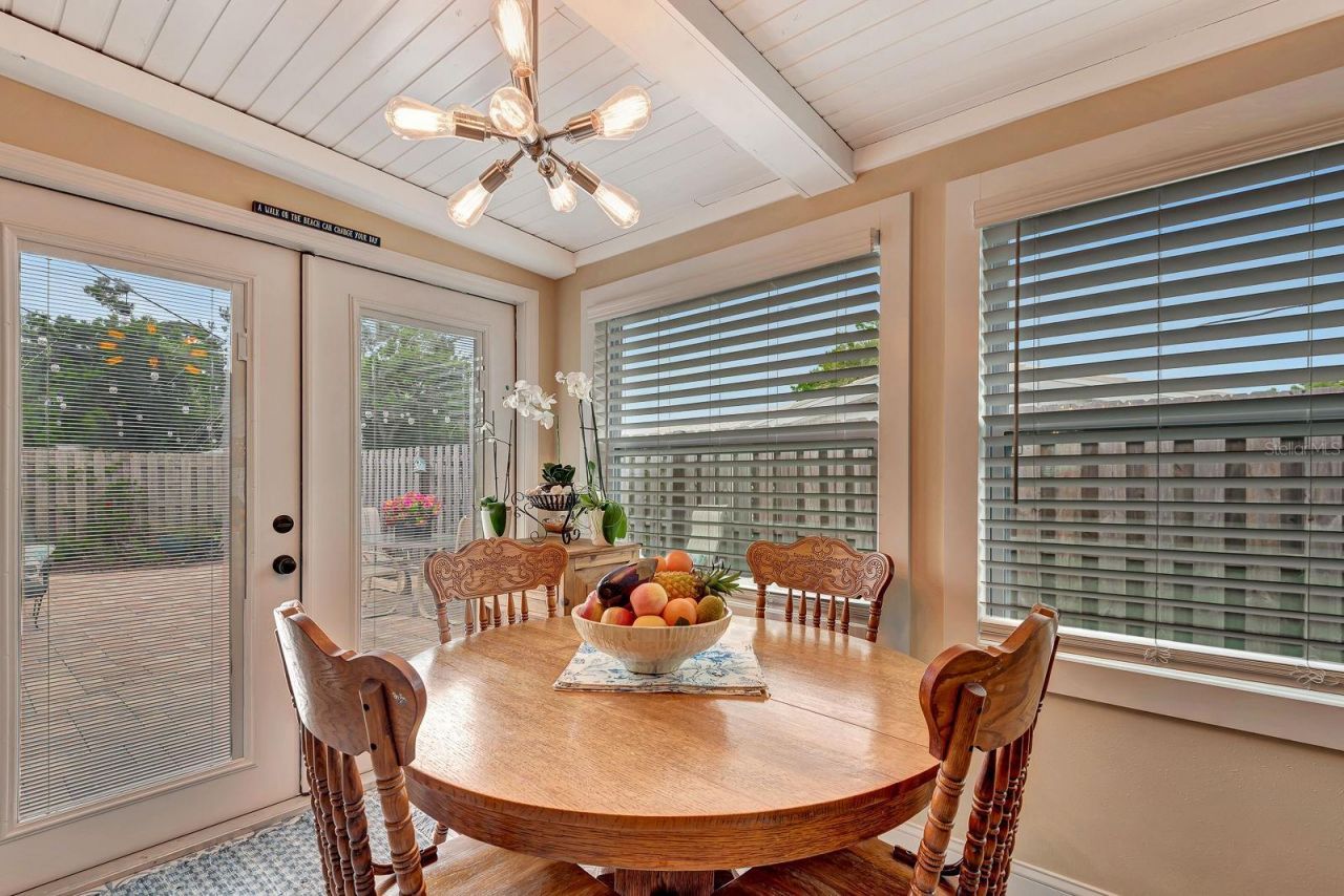 4395 Sarasota Avenue , Sarasota, FL 34234 Photo