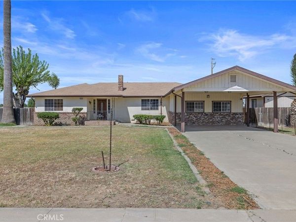 16808 W Palmer Avenue, Huron, CA 93234
