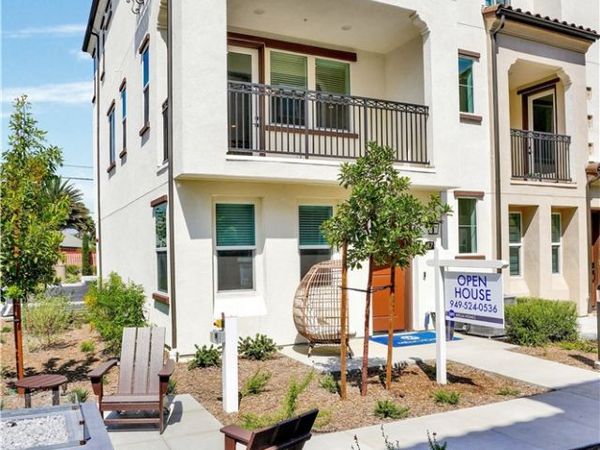 2217 W Orange, Unit 17, Anaheim, CA 92804