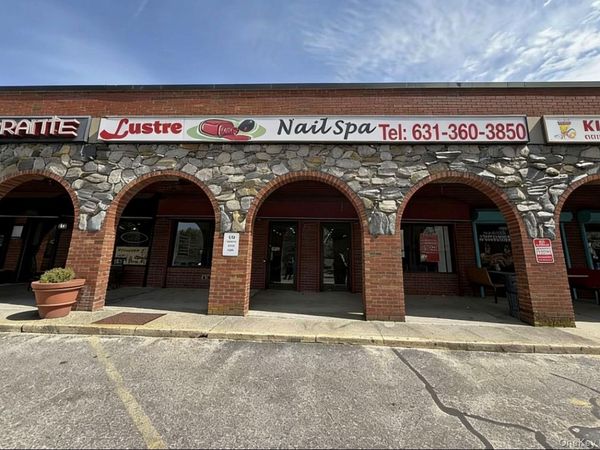 347 Terry Rd , Smithtown, NY 11787