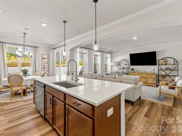 8208 Merryvale Lane, Charlotte, NC 28214