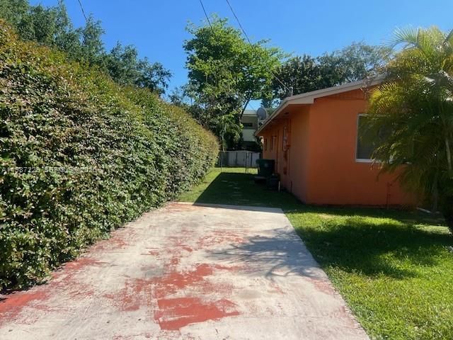 3366 Thomas Ave , Miami, FL 33133 Photo
