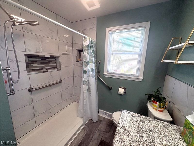 511 Edison Street, Struthers, OH 44471 Photo 11