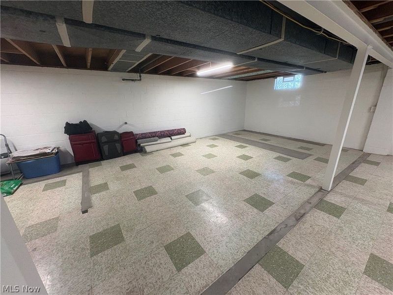 511 Edison Street, Struthers, OH 44471 Photo 25