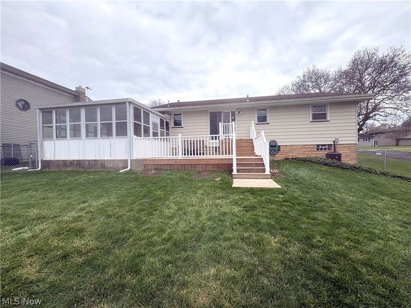 511 Edison Street, Struthers, OH 44471 Photo 31