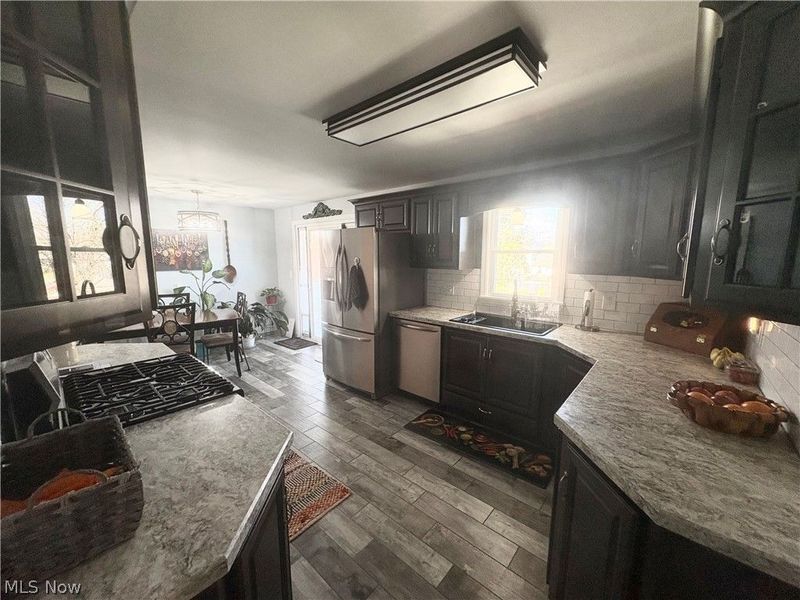 511 Edison Street, Struthers, OH 44471 Photo 6