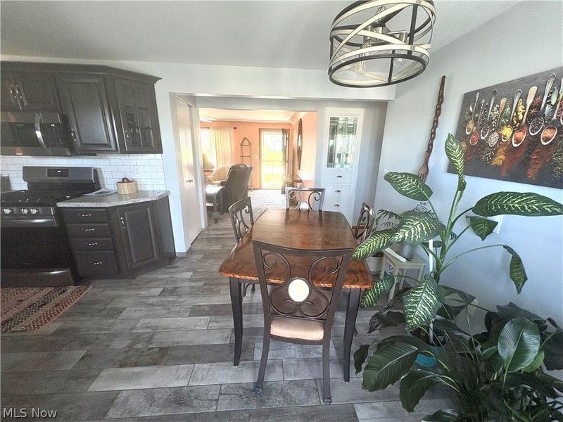 511 Edison Street, Struthers, OH 44471 Photo 7