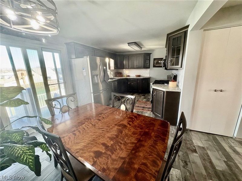 511 Edison Street, Struthers, OH 44471 Photo 8