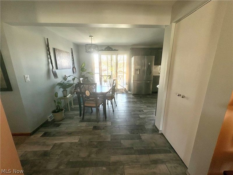 511 Edison Street, Struthers, OH 44471 Photo 9