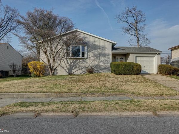 121 SONANT DRIVE , NEWARK, DE 19713