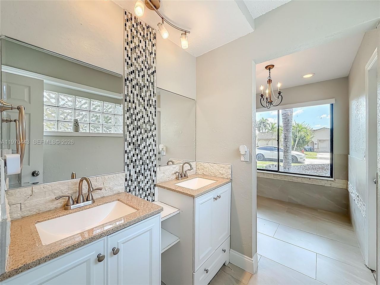 4241 NW 74th Ave, Lauderhill, FL 33319 Photo