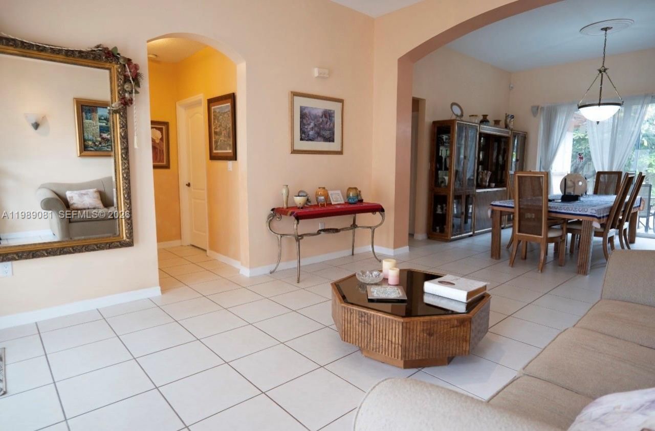 Please Call For Address, Miami, FL 33196 Photo