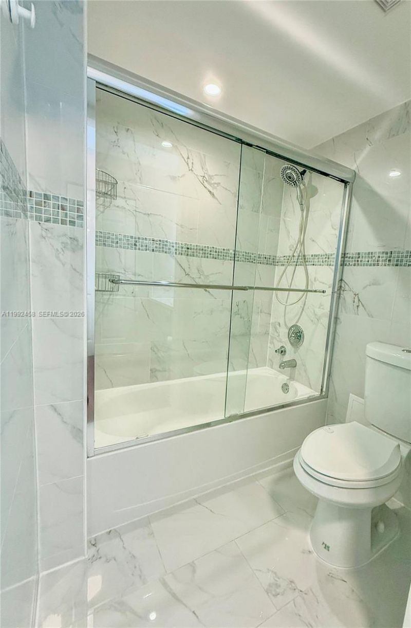 20355 NE 34th Ct , Unit 1921, Aventura, FL 33180 Photo