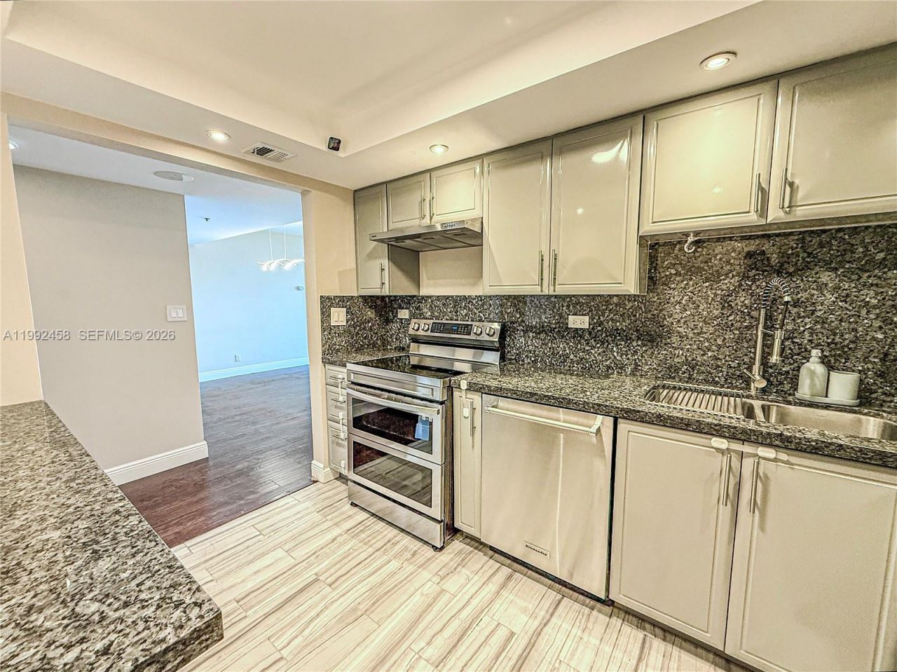 20355 NE 34th Ct , Unit 1921, Aventura, FL 33180 Photo