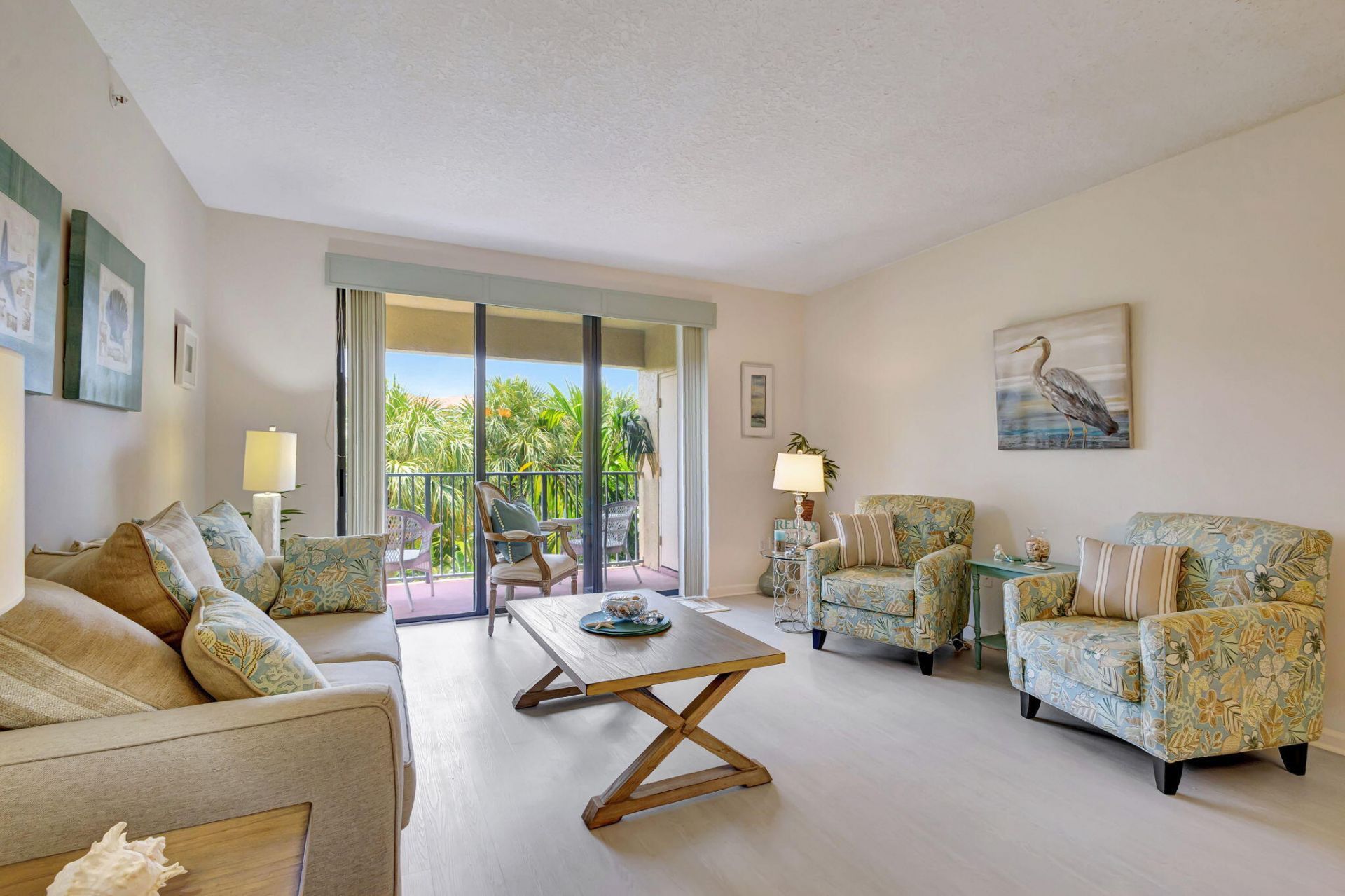 800 Uno Lago Drive, Unit 302, Juno Beach, FL 33408 Photo