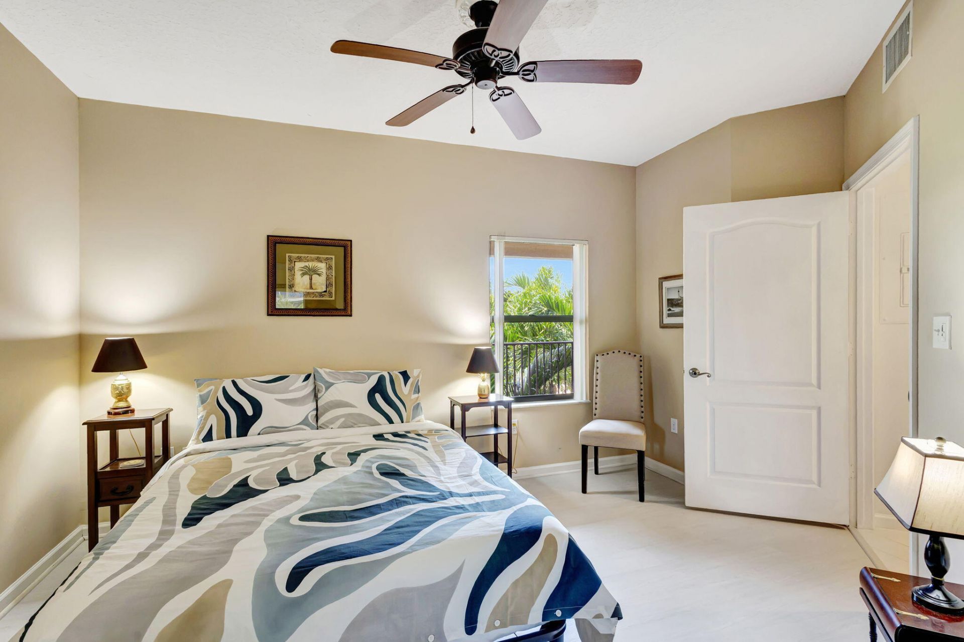 800 Uno Lago Drive, Unit 302, Juno Beach, FL 33408 Photo