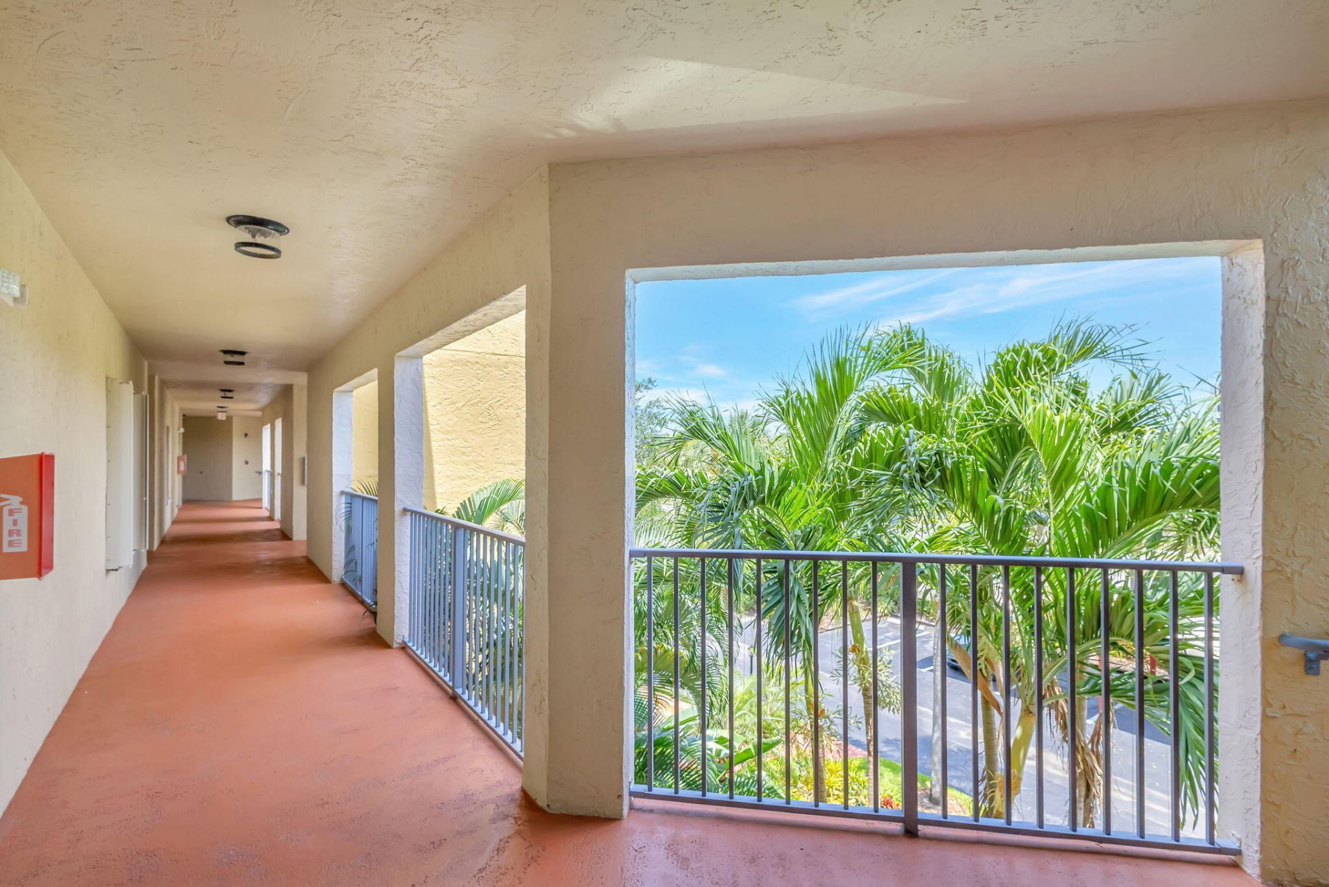800 Uno Lago Drive, Unit 302, Juno Beach, FL 33408 Photo
