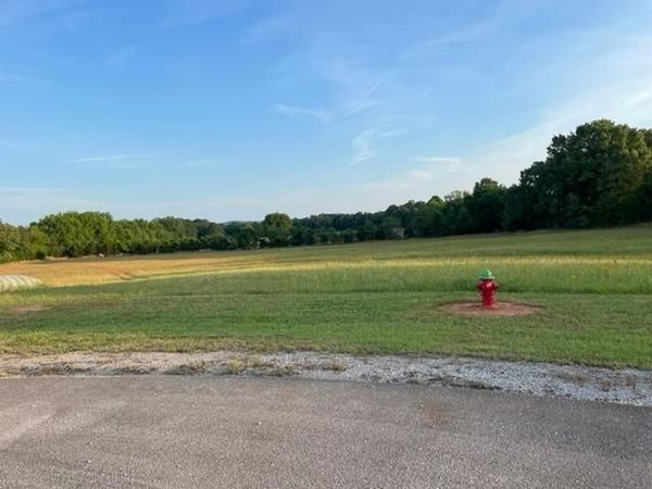 149 Isom Dr, Cherokee, AL