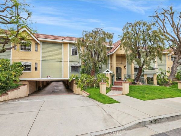 25 Palmetto Drive, Unit E, Alhambra, CA 91801