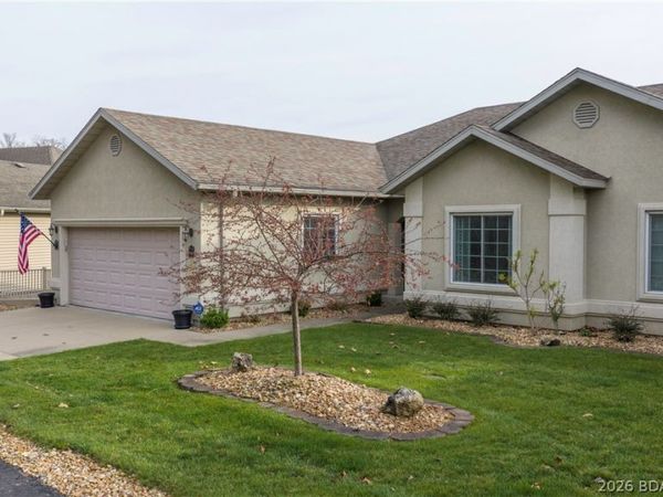 602 Waterford Circle, Eldon, MO 65026