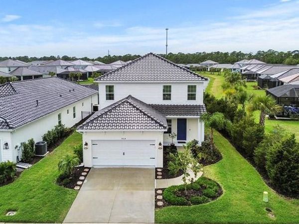 9924 CRYSTAL ISLE CIRCLE, SARASOTA, FL 34241