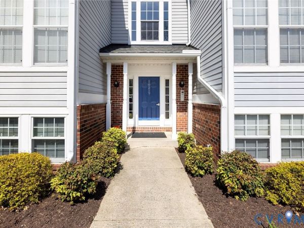 10217 Wolfe Manor Court , Unit 402, Glen Allen, VA 23060