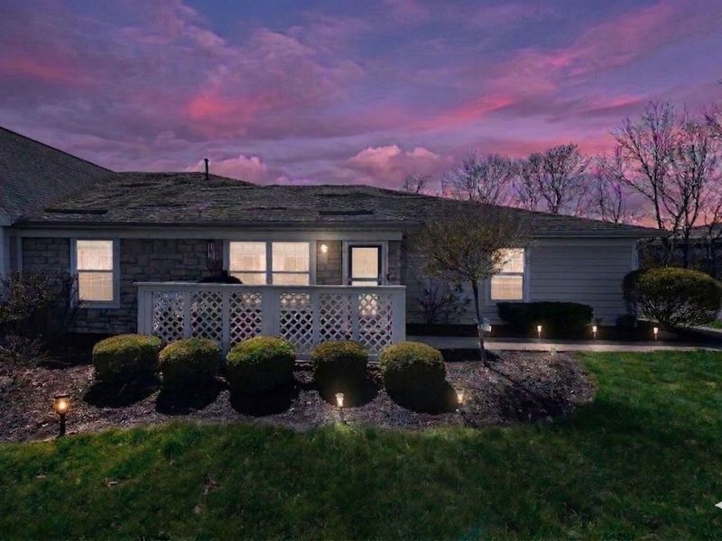 185 Groveport Pike , Unit 1B, Canal Winchester, OH 43110 Photo 1