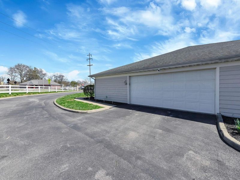 185 Groveport Pike , Unit 1B, Canal Winchester, OH 43110 Photo 25
