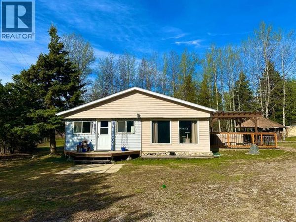 22417 Township road 531, Hinton, AB T7V0A3