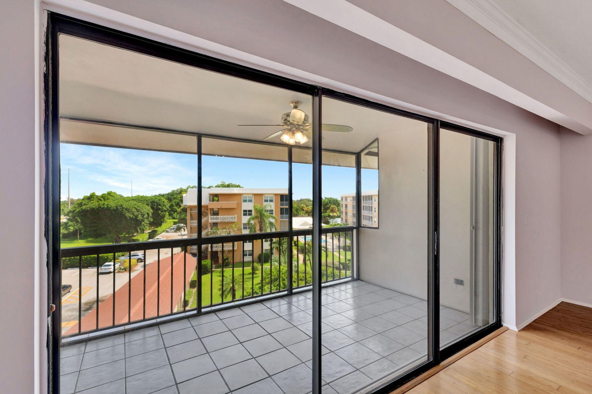 300 Golfview Road, Unit 506, North Palm Beach, FL 33408 Photo