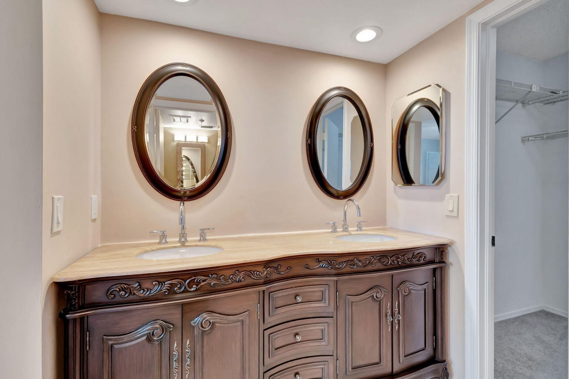 300 Golfview Road, Unit 506, North Palm Beach, FL 33408 Photo