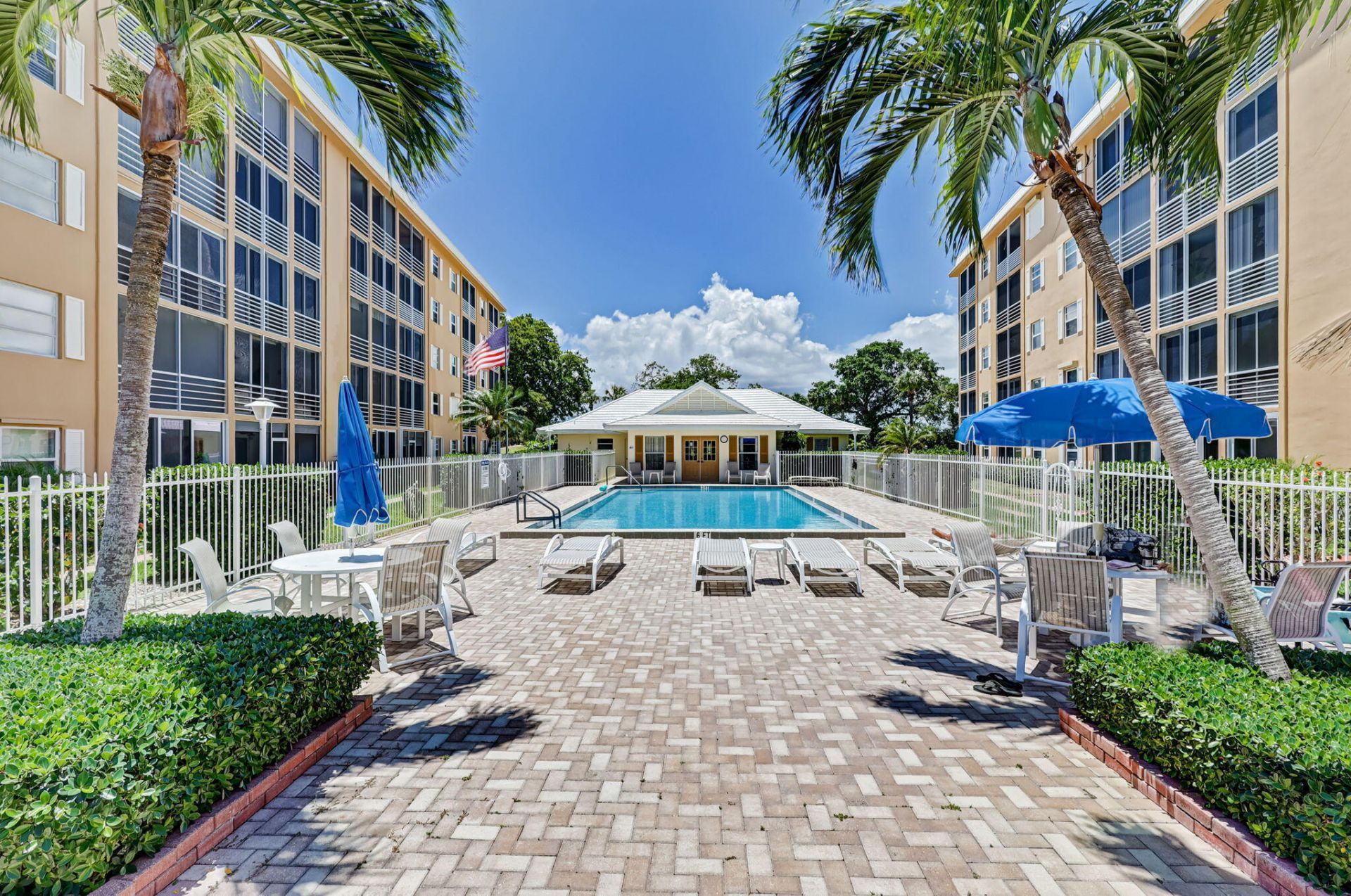 300 Golfview Road, Unit 506, North Palm Beach, FL 33408 Photo