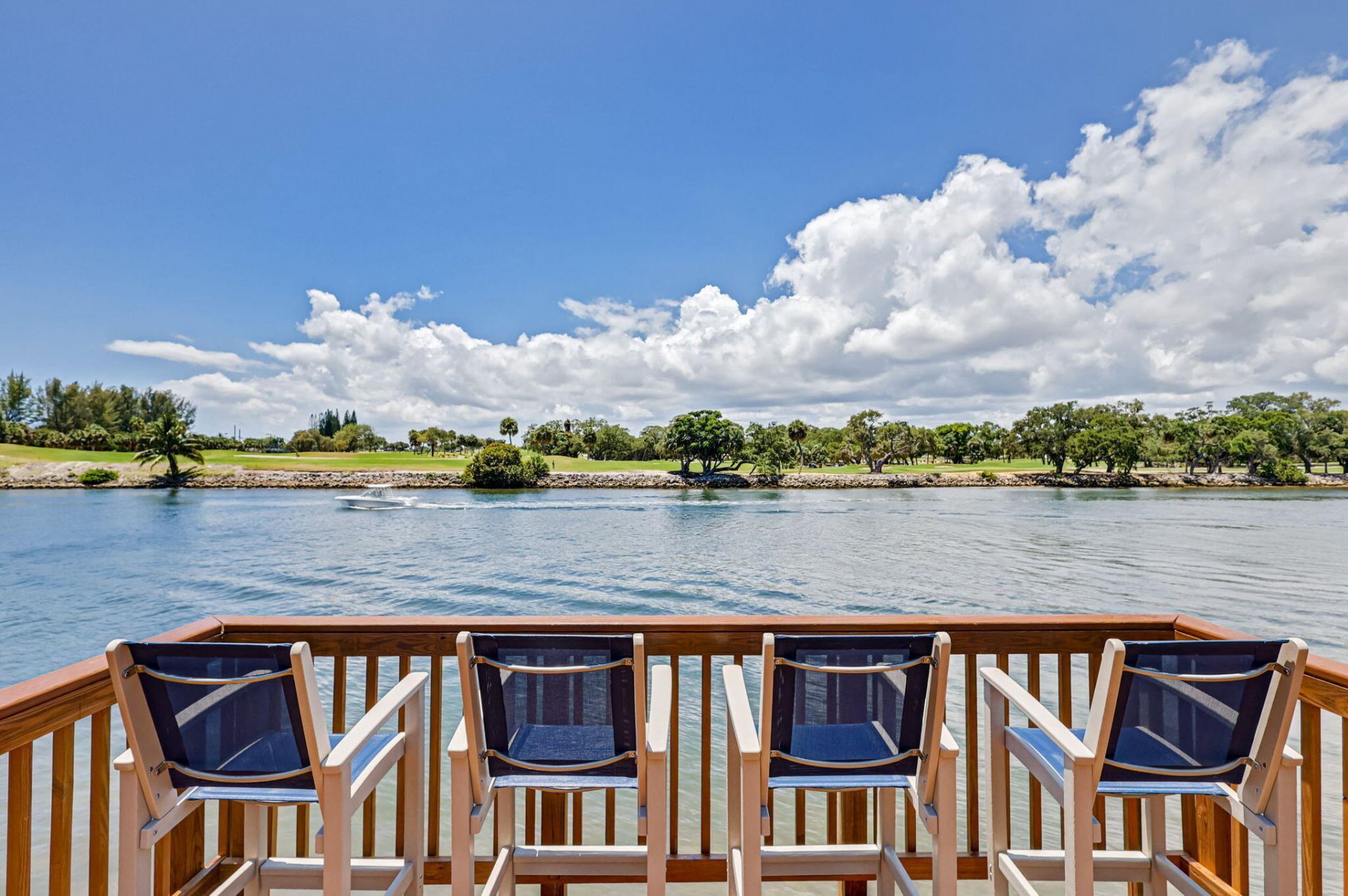 300 Golfview Road, Unit 506, North Palm Beach, FL 33408 Photo