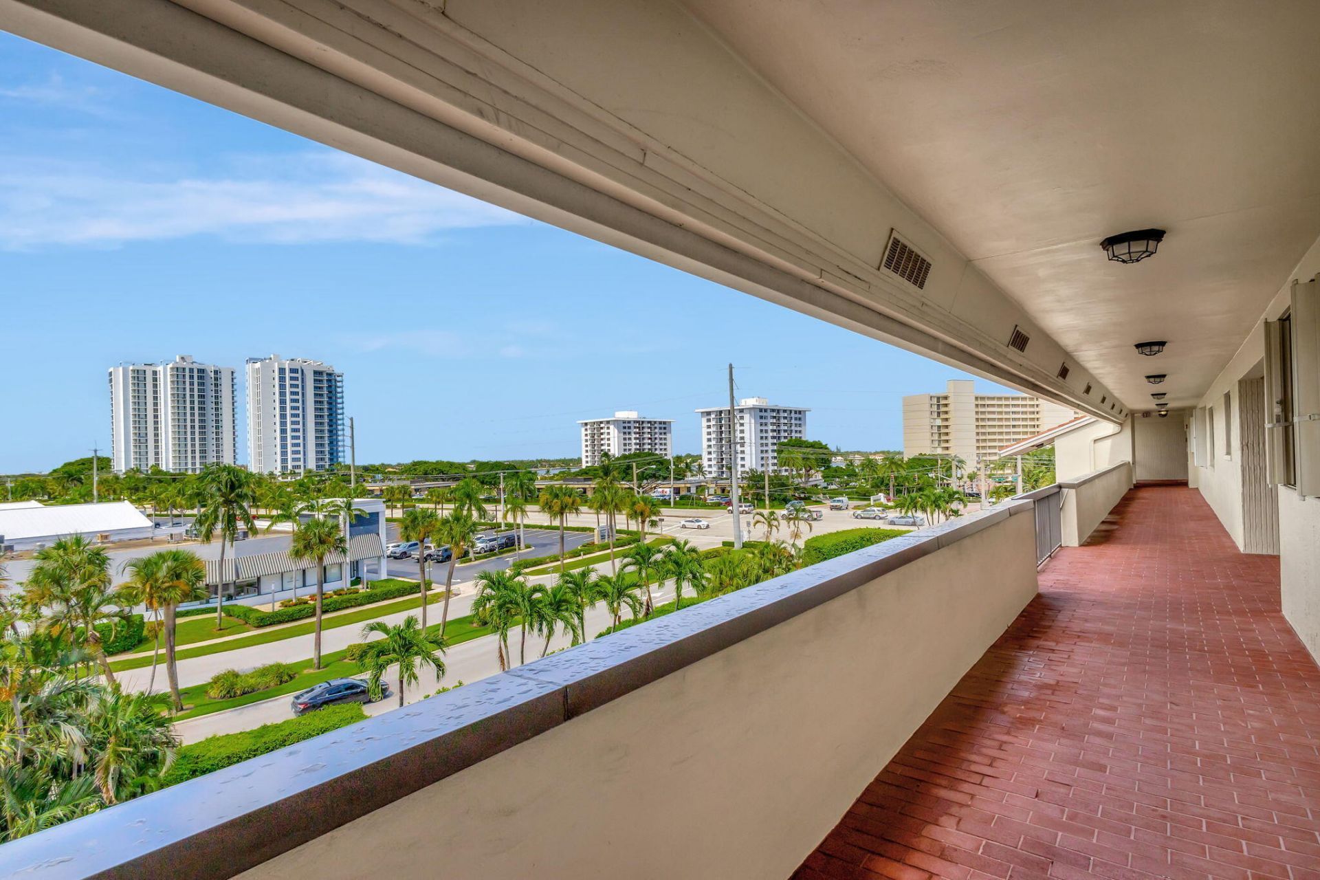 300 Golfview Road, Unit 506, North Palm Beach, FL 33408 Photo