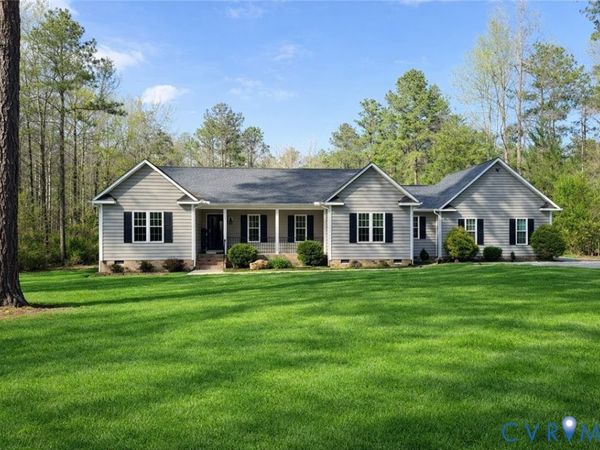 2526 Jordan Woods Drive , Mechanicsville, VA 23111