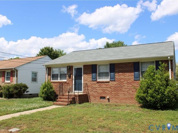 206 Fairfax Avenue, Colonial Heights, VA 23834