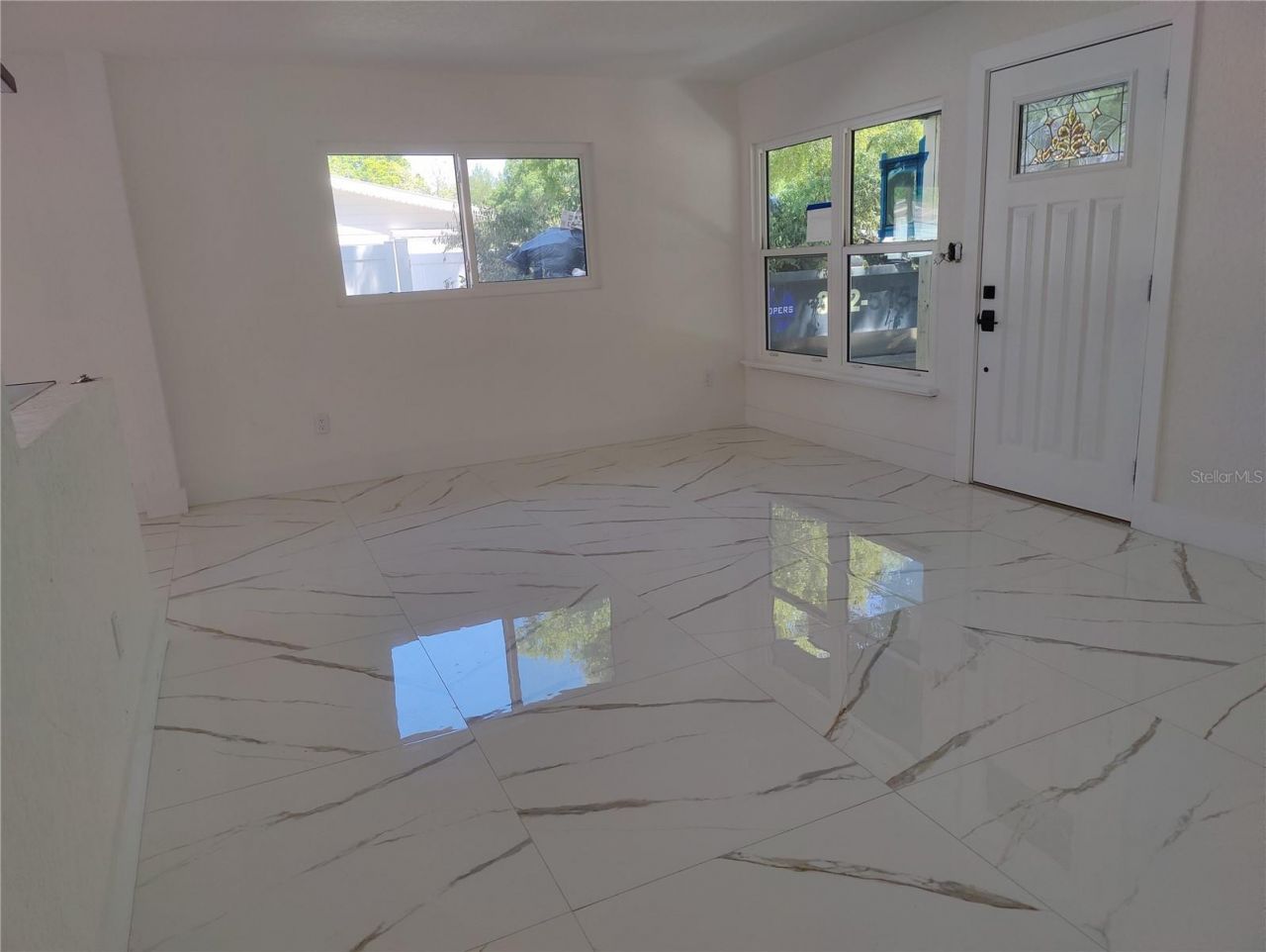 7498 Orpine Drive N, Saint Petersburg, FL 33702 Photo