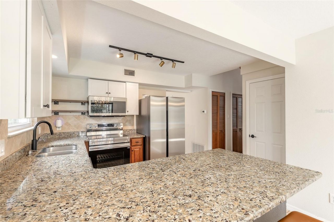 2090 & 2095 Stone Road, Deland, FL 32720 Photo