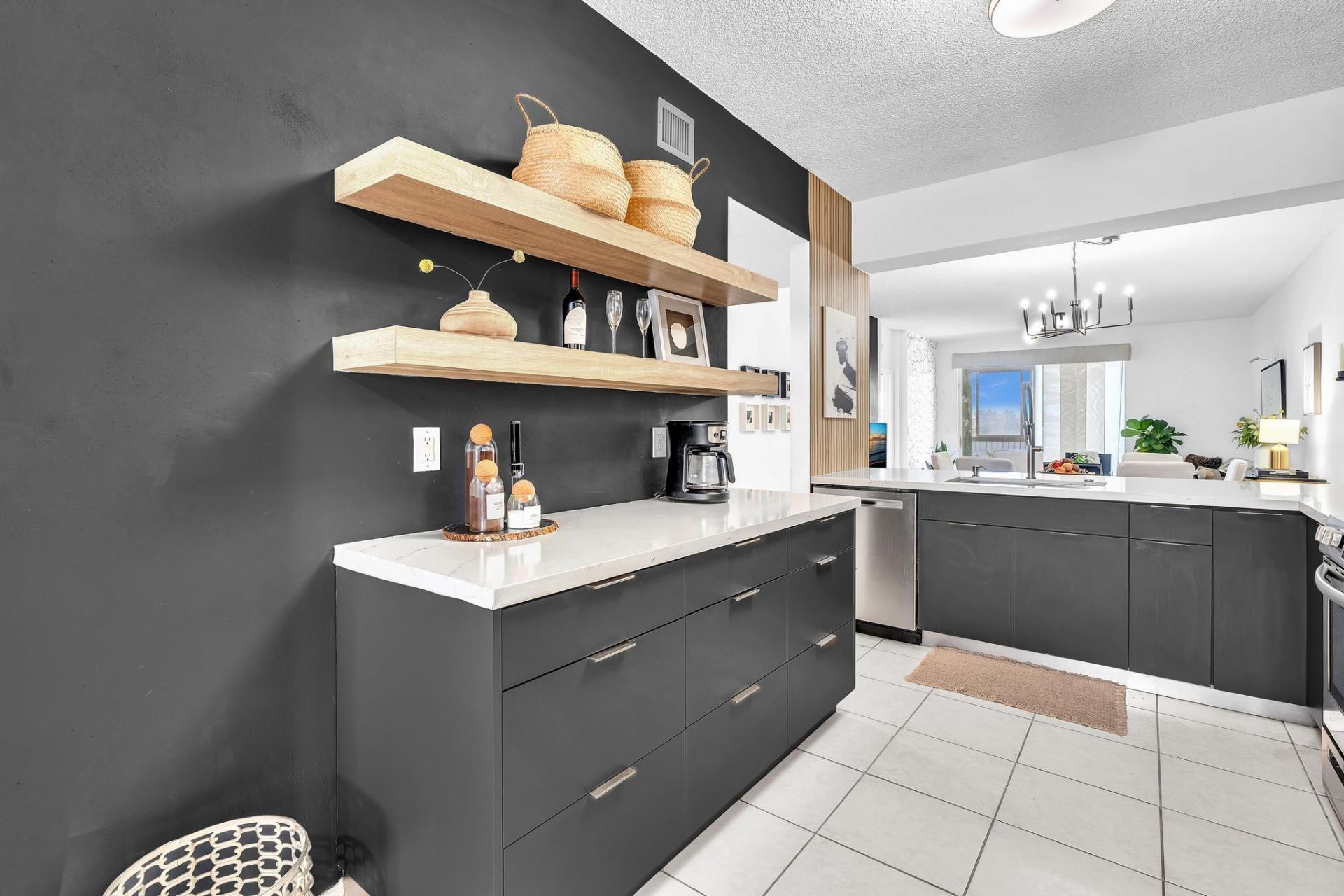 7775 Southampton Terrace, Unit 405, Tamarac, FL 33321 Photo