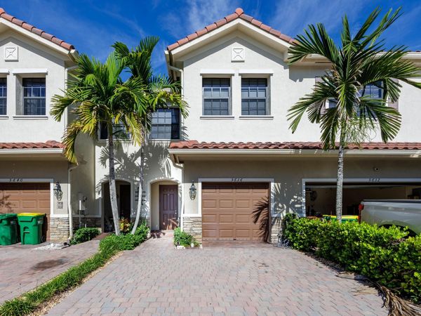 5636 NW 58th Lane, Tamarac, FL 33319