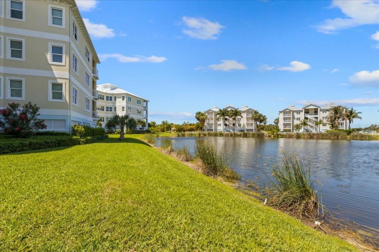 3418 79th Street Circle W, Unit 303, Bradenton, FL 34209 Photo